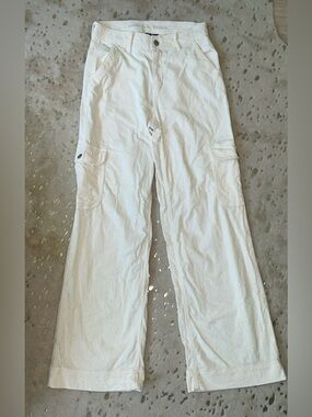 American Eagle Wide Leg Cream Cargo Pants 4